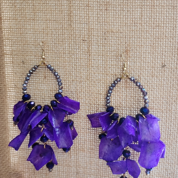 Elegant Purple Beaded Earrings - Picture 4 of 5